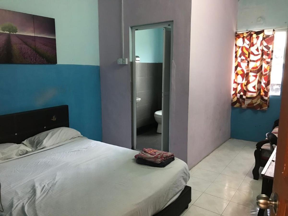 Yb House Hotel Kuantan Ngoại thất bức ảnh